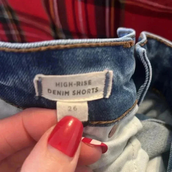 Madewell High Rise Denim Boyshorts Button Through Edition G1064 Size 26 - Picture 9 of 12